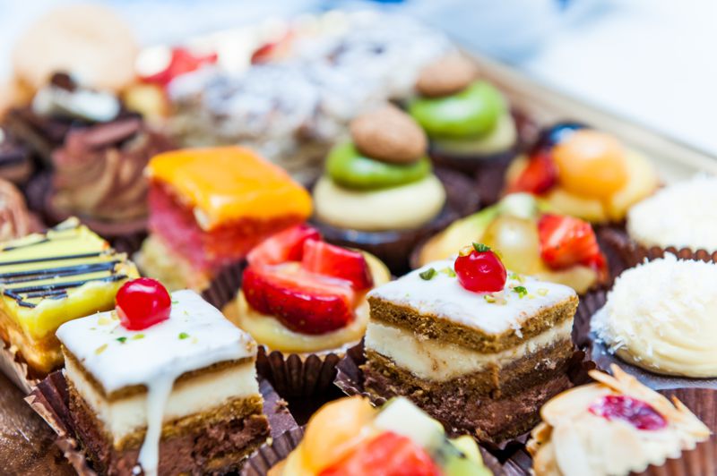 КОНДИТЕРЛІК ӨНІМДЕРДЕ КЕЗДЕСЕТІН КҮМӘНДІ ЖӘНЕ ХАРАМ ҚОСПАЛАР