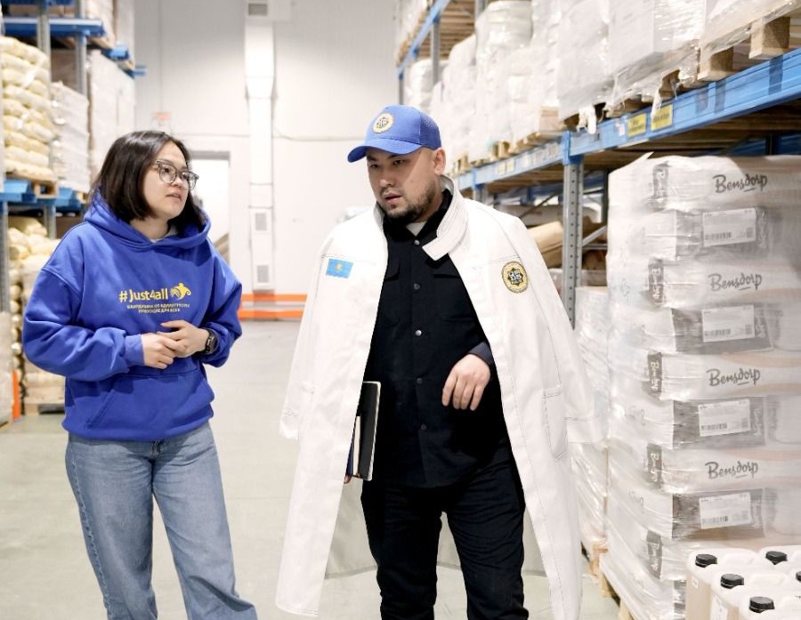 ҚЫРҒЫЗСТАНДАҒЫ КӘСІПОРЫНДАР ТЕКСЕРІЛДІ