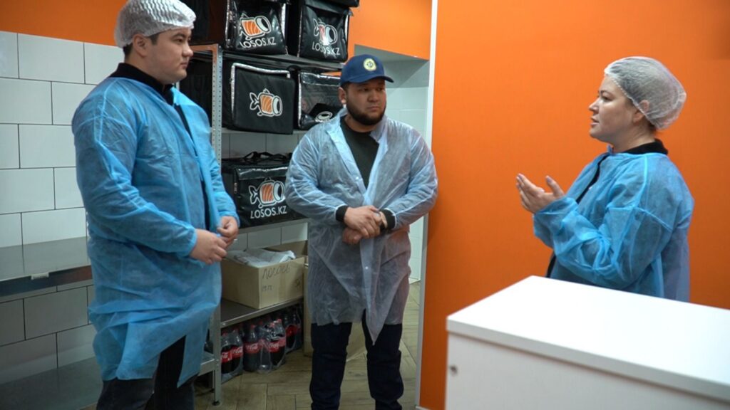 ҚОСТАНАЙ ҚАЛАСЫНДА ҚОҒАМДЫҚ ТАМАҚТАНУ ОРЫНДАРЫНДА АЙЛЫҚ АУДИТ ЖҮРГІЗІЛДІ