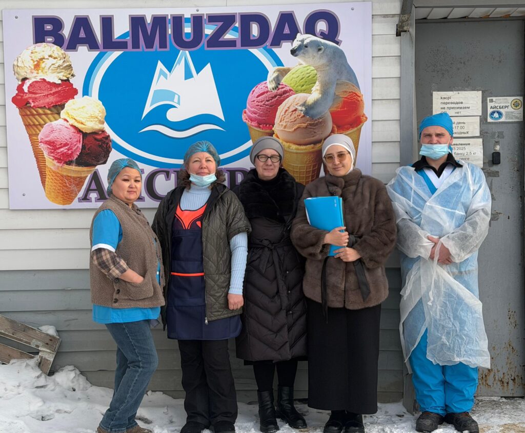 ҚАРАҒАНДЫ: ҚОҒАМДЫҚ ТАМАҚТАНУ НЫСАНДАРЫНДА «ХАЛАЛ ДАМУ» ТАЛАПТАРЫНА СӘЙКЕС ТЕКСЕРІЛДІ