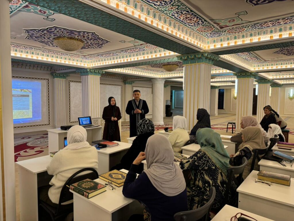 АЛМАТЫ ҚАЛАСЫНДА “АДАЛ АС” ТАҚЫРЫБЫНДА СЕМИНАР ӨТТІ